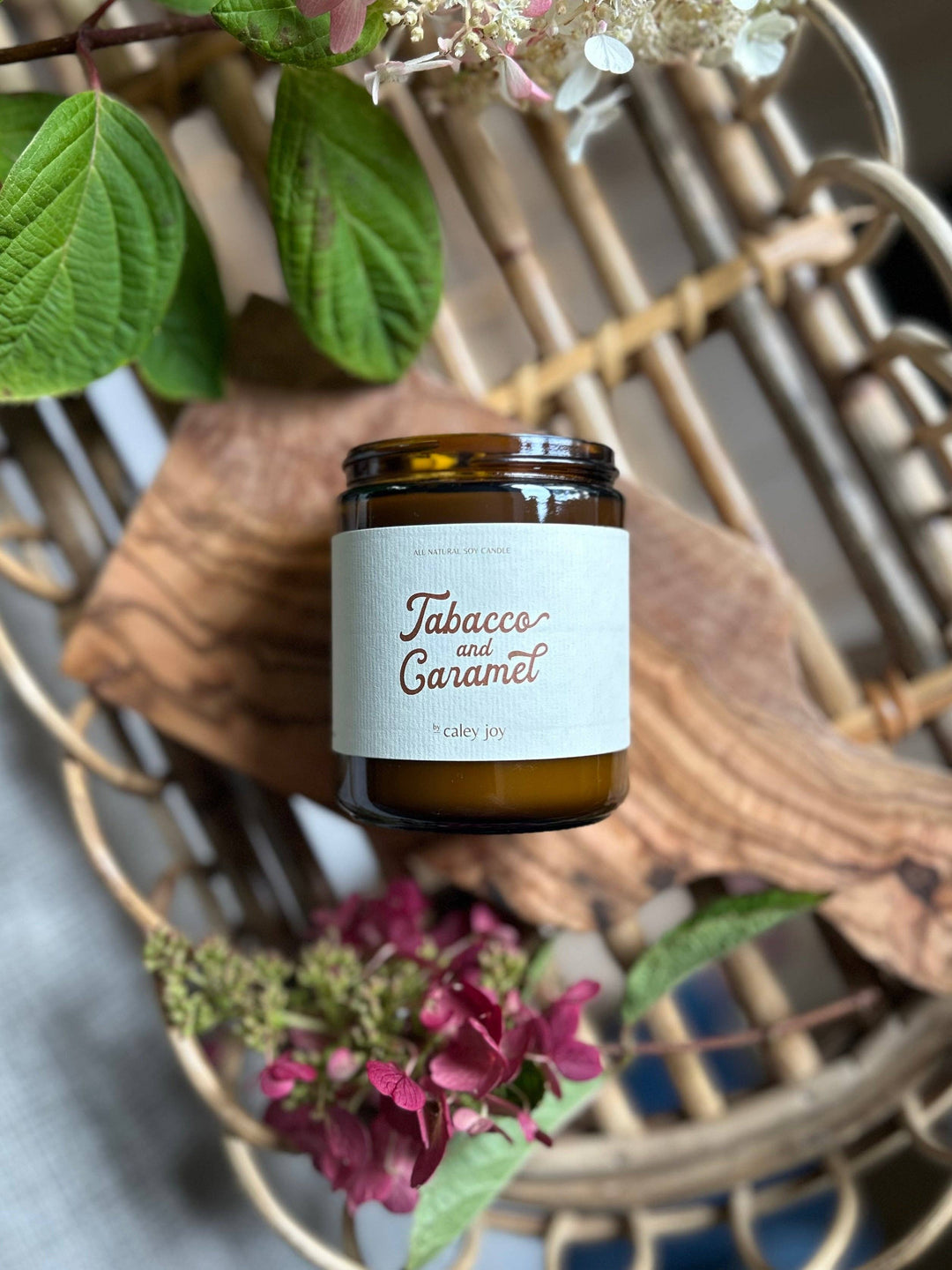 Tobacco &amp; Caramel | Soy Candle   🍁