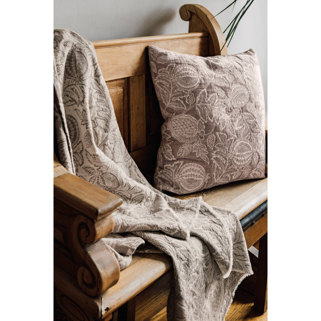 Heirloom Bramble Throw