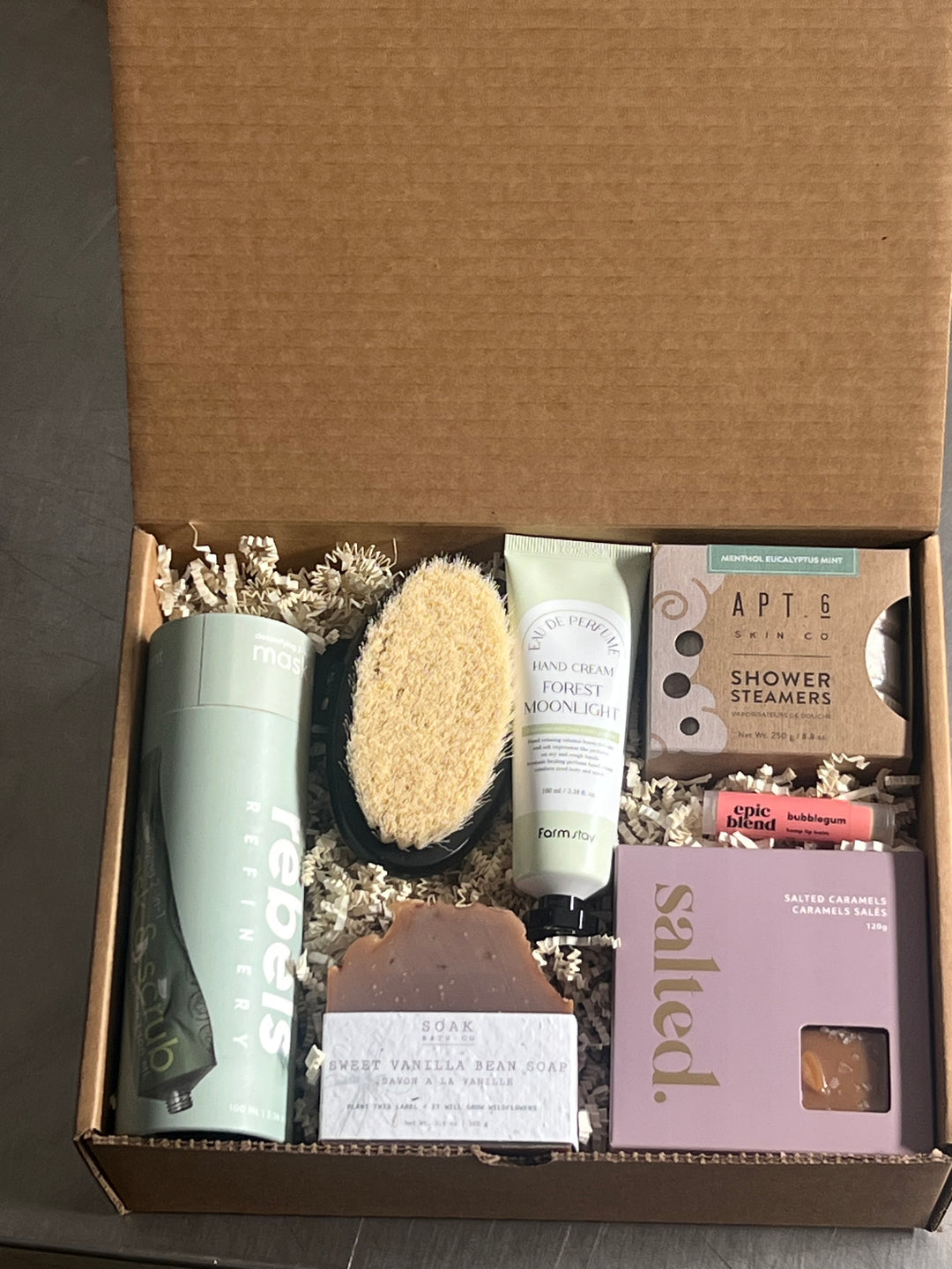 R&R Gift Box