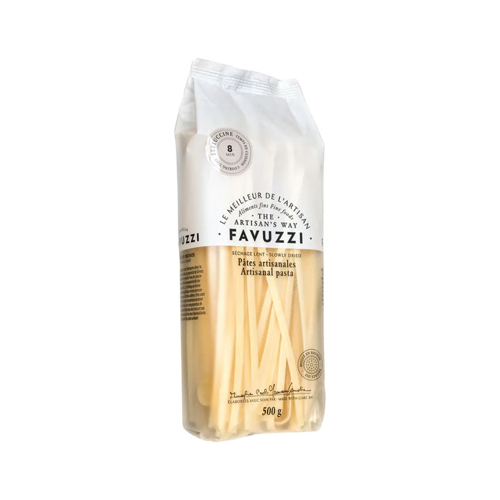 Packaged pasta with Favuzzi branding on a white background