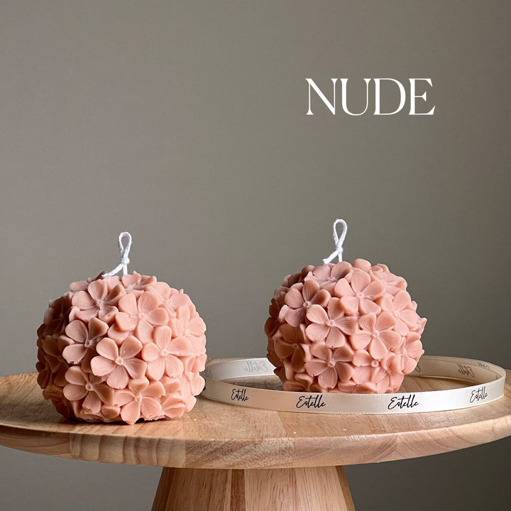 Hydrangea Ball Candle: Nude / Vanilla&Cashmere