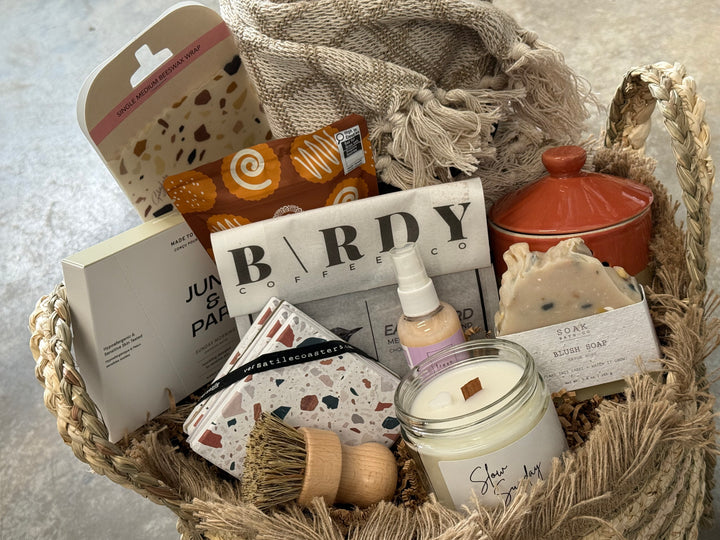 Welcome Home Deluxe Gift Basket