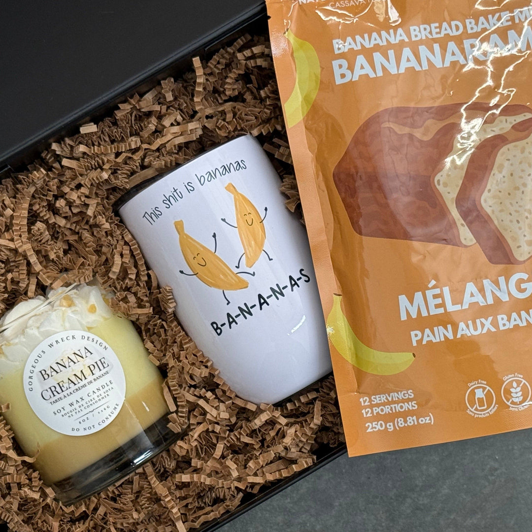 Gift Smack Gift Company banana gift box with fresh, ripe bananas arranged in a decorative box for gifting.