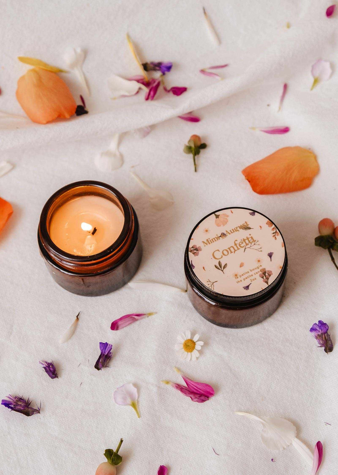 Confetti – 2 oz Soy Candle 🍁